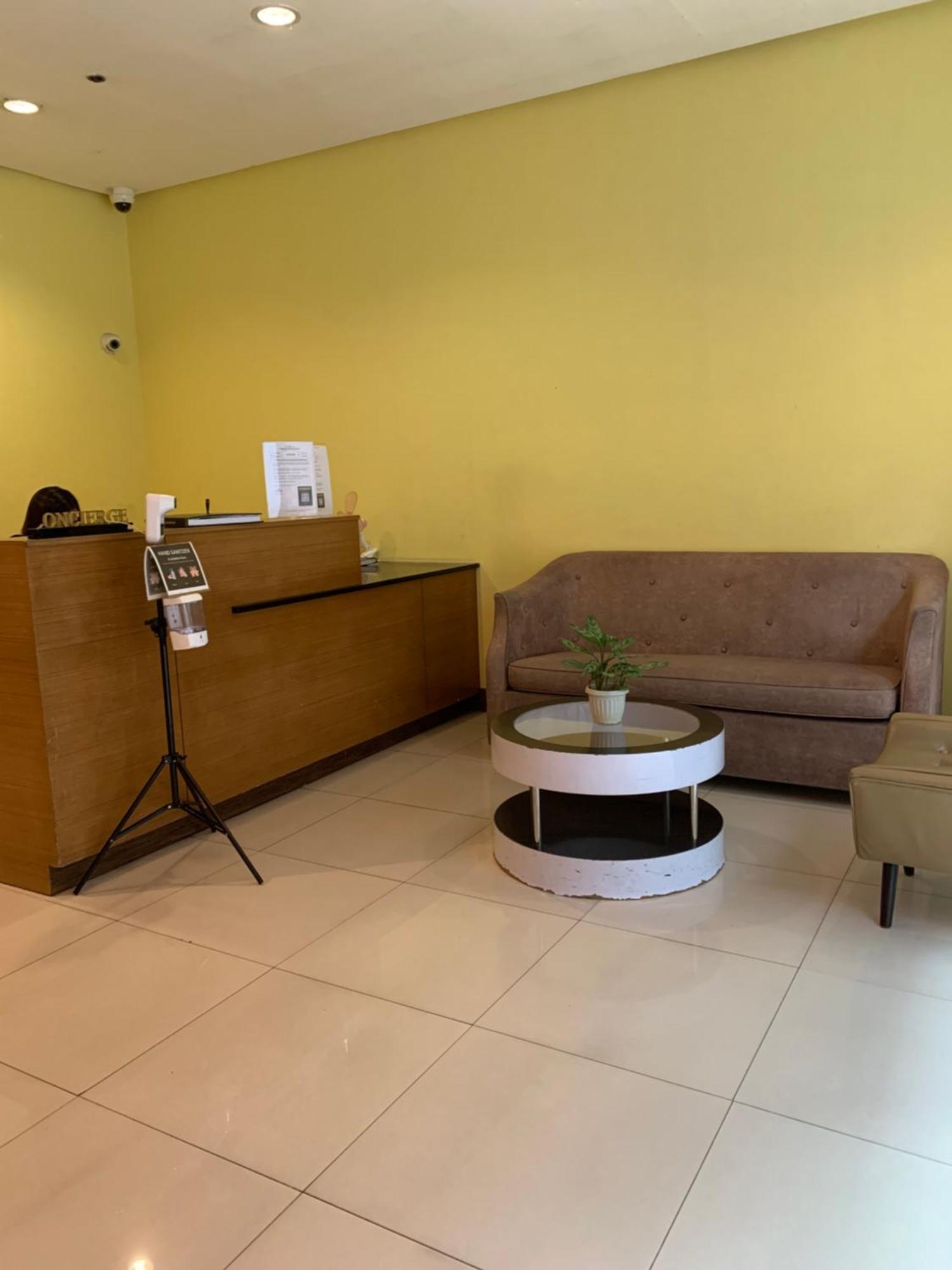 One Palm Tree Villas Condominium - Studio 10O With Balcony - Across Terminal 3 Airport Manila Exterior photo